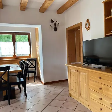 Candido-dolomiti Apartment *